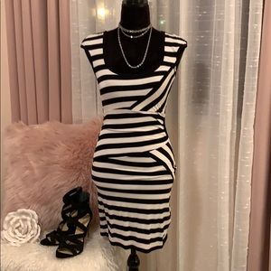 🖤Guess Dress🖤